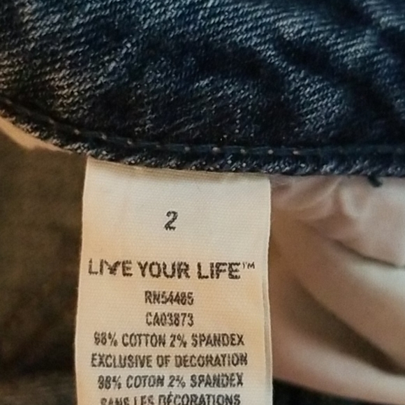 American Eagle (stretch) size 2 Jean shorts - Picture 3 of 4